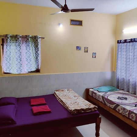 Surya Guest House Gokarna  Εξωτερικό φωτογραφία