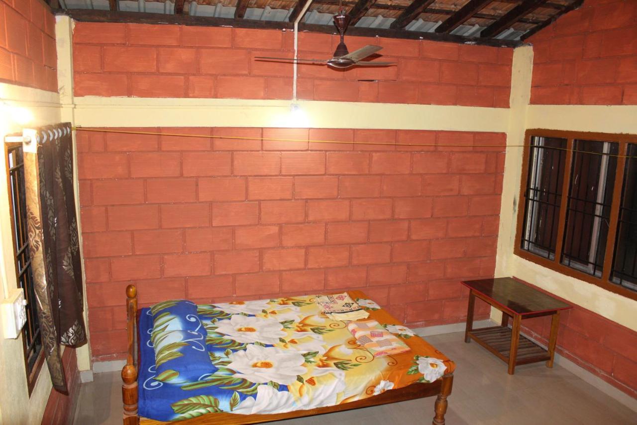 Surya Guest House Gokarna  Εξωτερικό φωτογραφία
